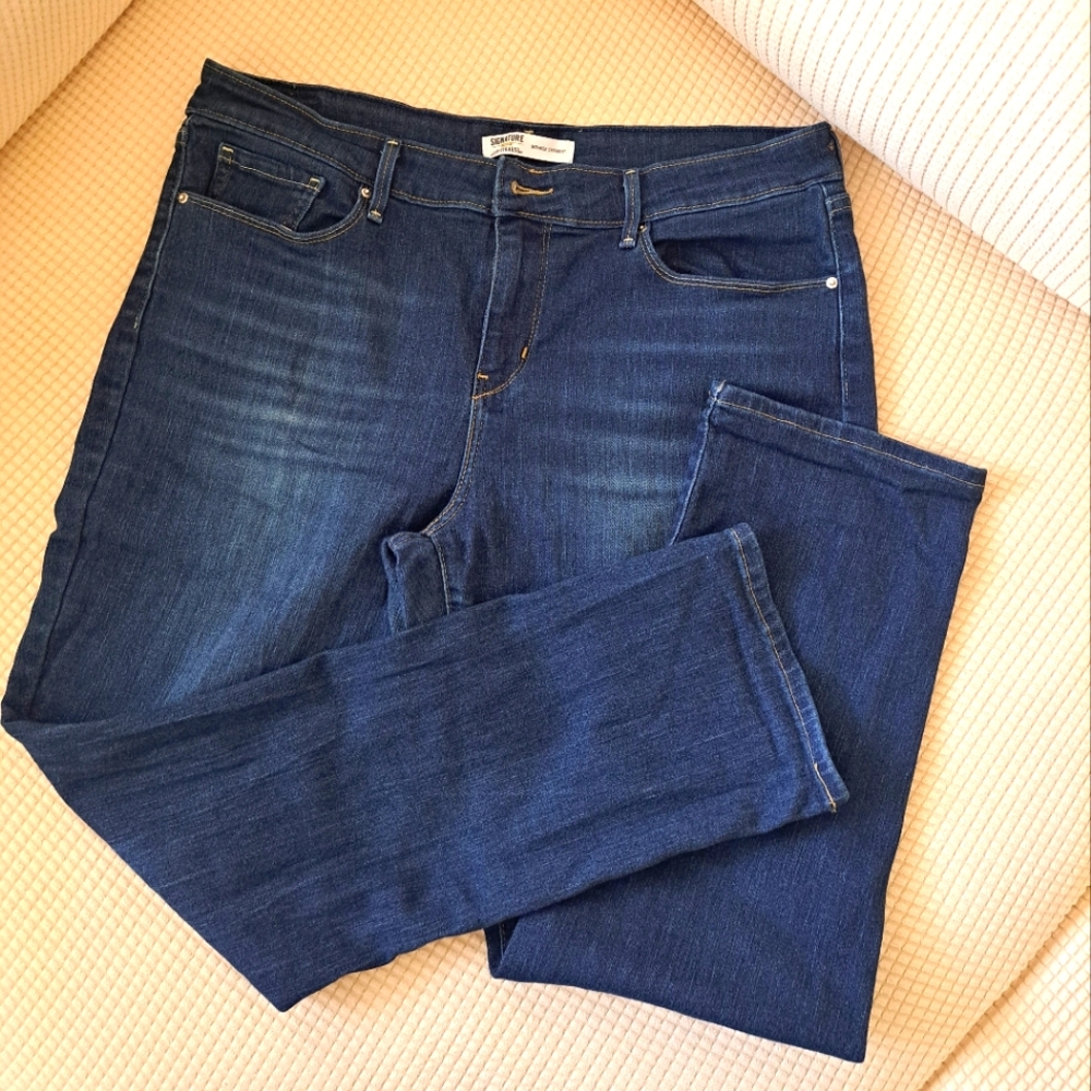 SIGNATURE by LEVI STRAUSS  Men's MID Rise Straight Cut Blue Jeans